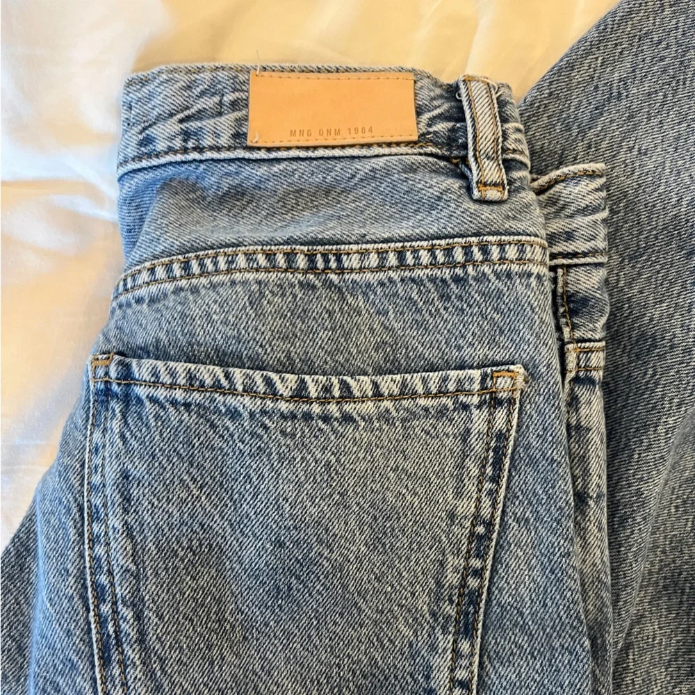 Mango Nora Light Blue High-Waist Wide Leg Jeans - Picture 5 of 6